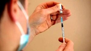 প্রয়োজনীয় টিকা কেনার জন্য নতুন করে ছয়শ' কোটি টাকা বরাদ্দ করা হয়েছে বলে জানিয়েছে সরকার